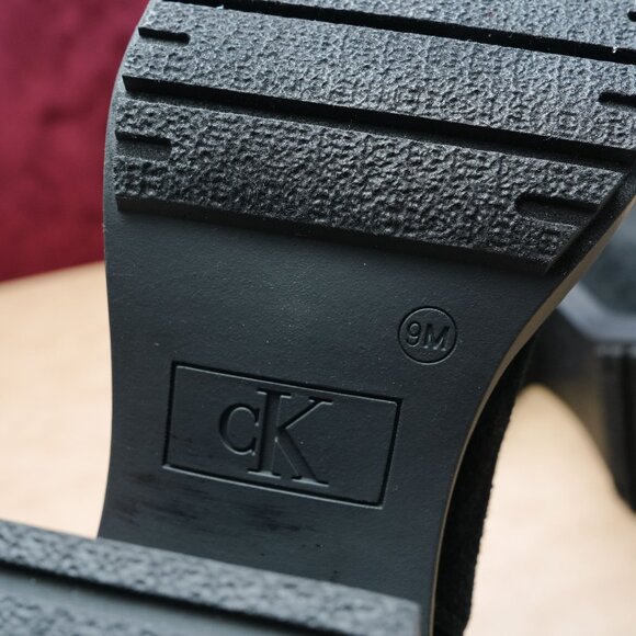 Calvin Klein Women Black Distress Suede Platform Festival Chelsea Boots sz 9 - Picture 8 of 8
